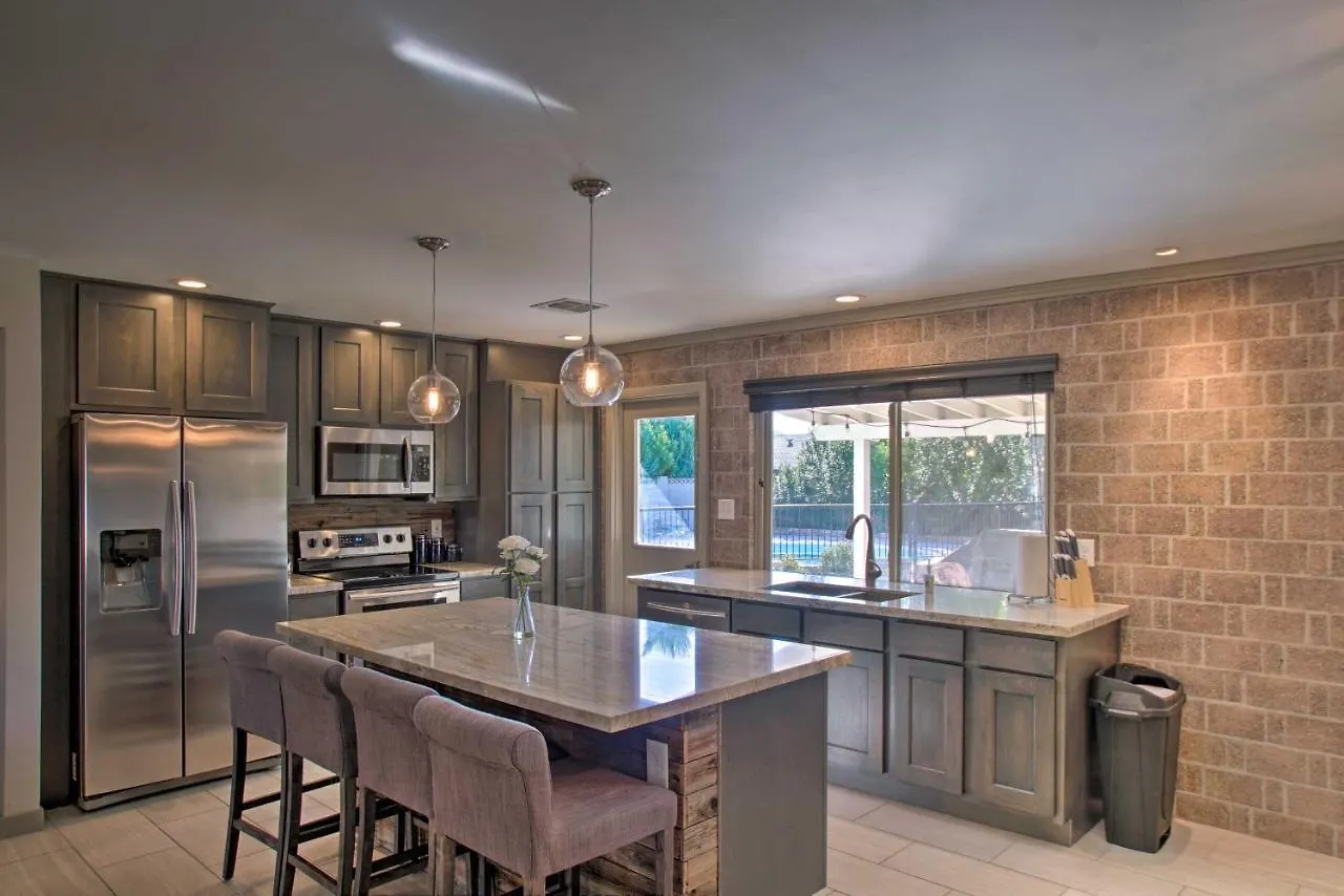 Upscale Scottsdale Home With Pool 3 Mi To Old Town! 度假居